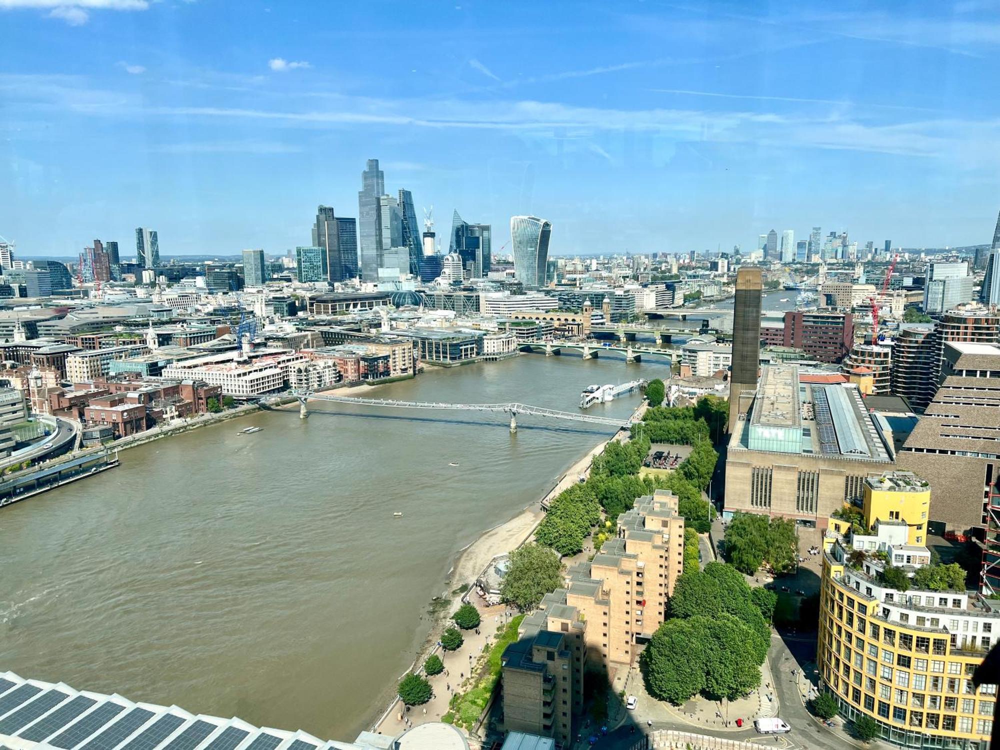 Great River Thames View Entire Apartment In The Most Central Лондон Экстерьер фото